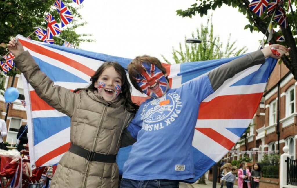Queens jubilee party in the park