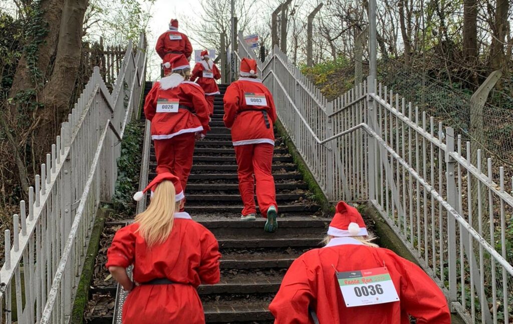Christmas in West London 2022 The Hogarth Health Club’s Santa Run
