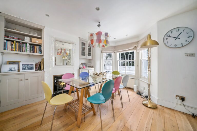 images of property on Tabor Road