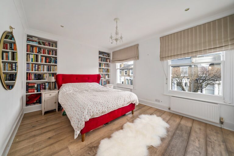 images of property on Tabor Road