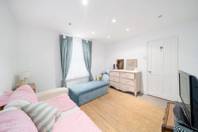 images of property on Albert Terrace