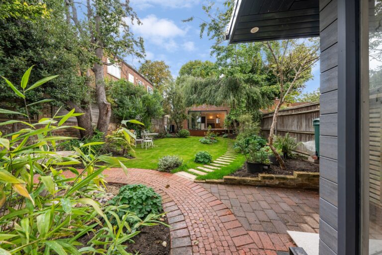 images of property on Spencer Road