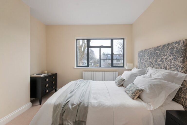 images of property on Spencer Road