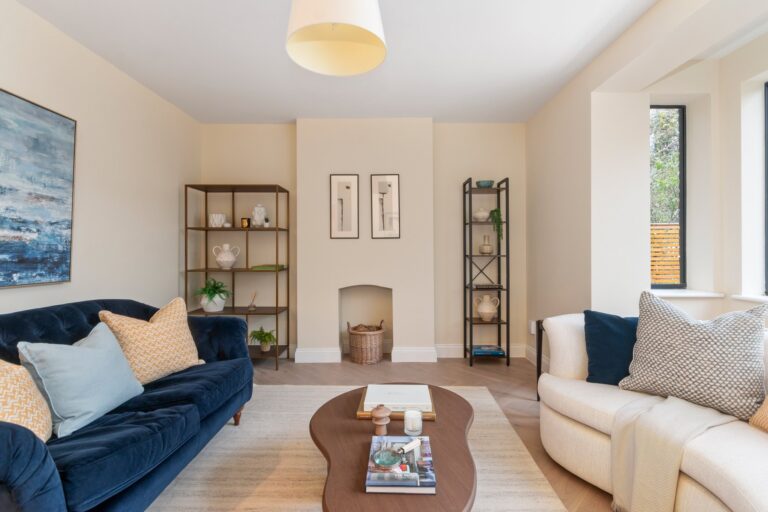 images of property on Spencer Road