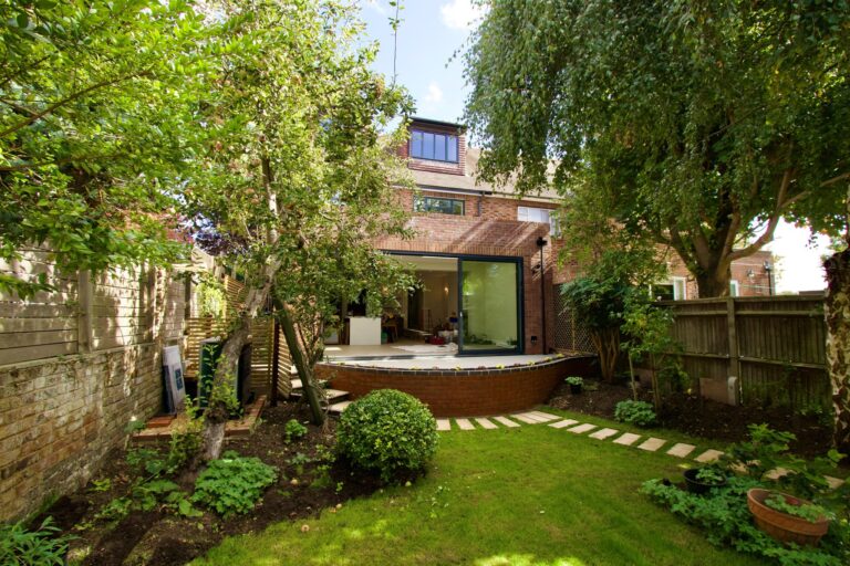 images of property on Spencer Road