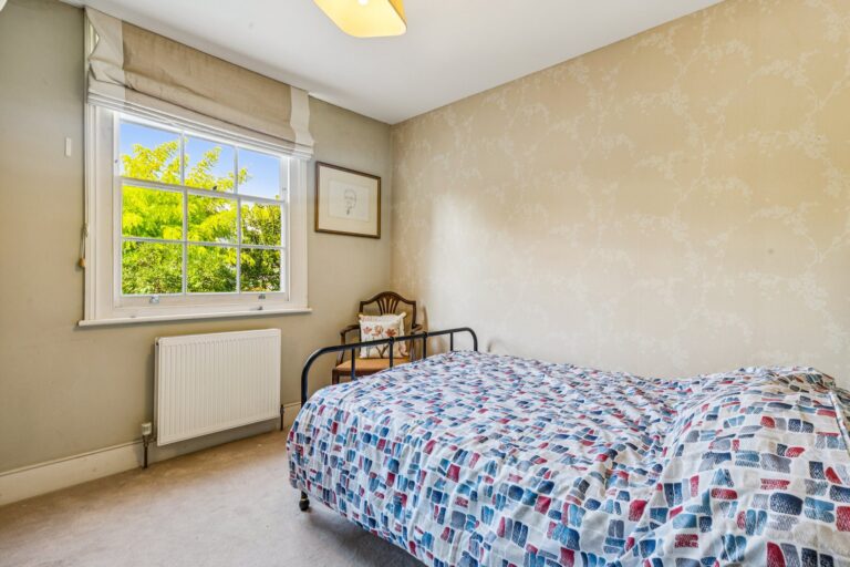 images of property on Black Lion Lane