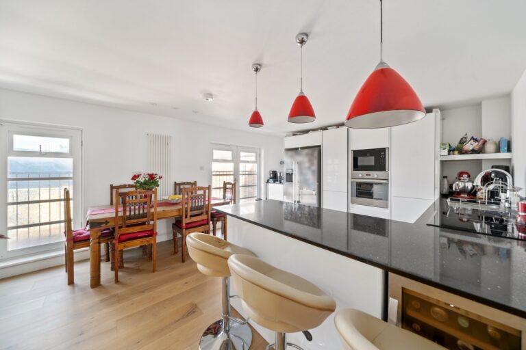 images of property on Evershed Walk