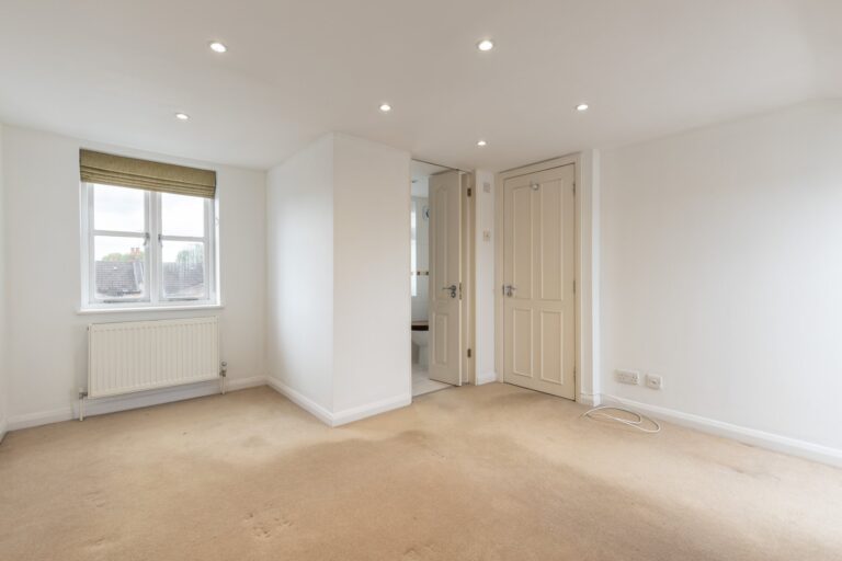 images of property on Southfield Road