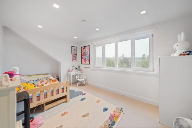 images of property on Southfield Road