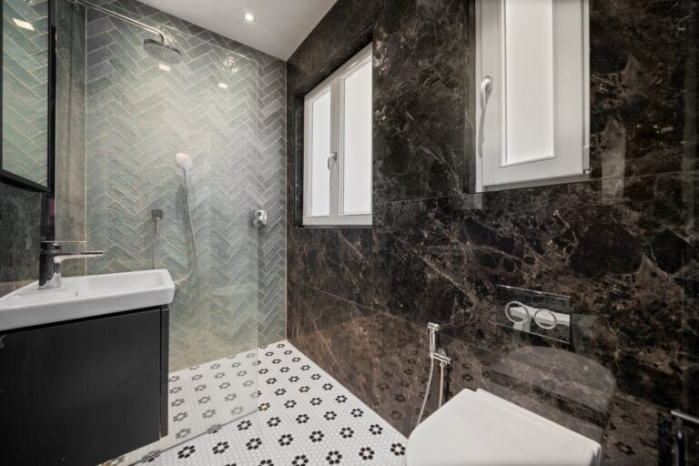 images of property on Southfield Road