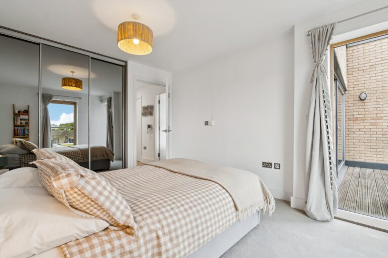 images of property on Evelina Court