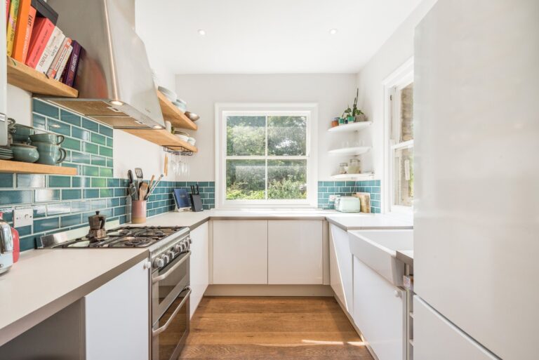 images of property on Loftus Road