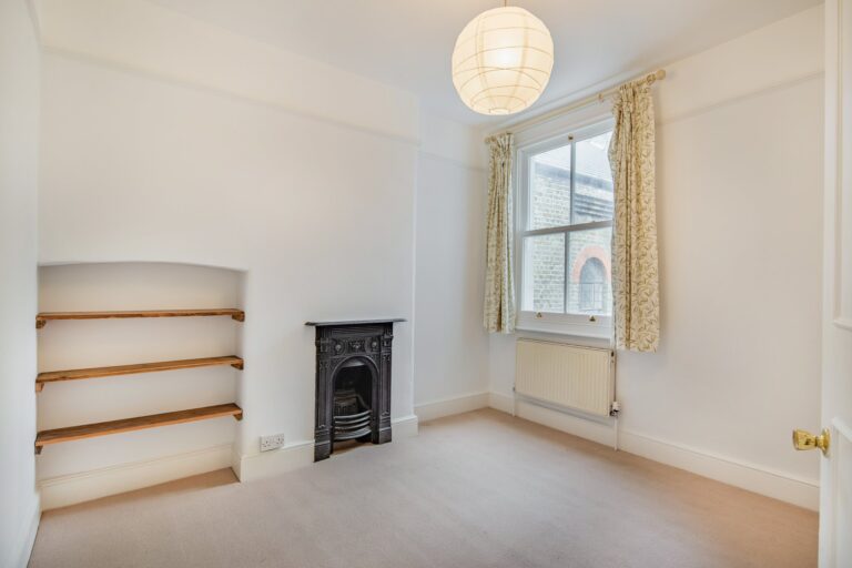 images of property on Furber Street