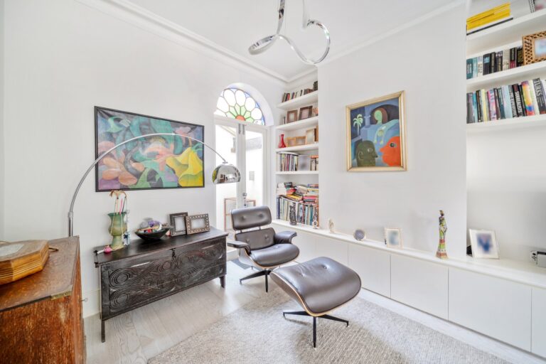 images of property on Iffley Road