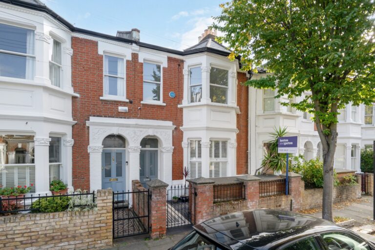 images of property on Iffley Road