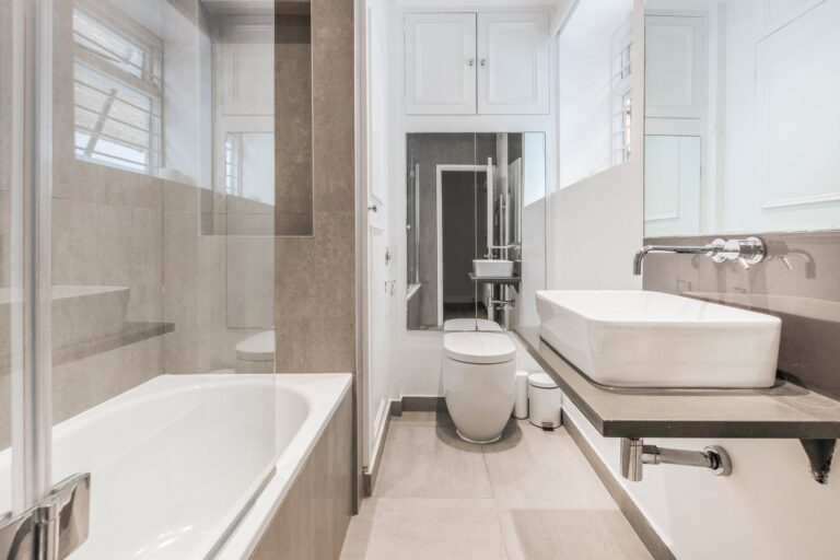 images of property on Netherwood Road