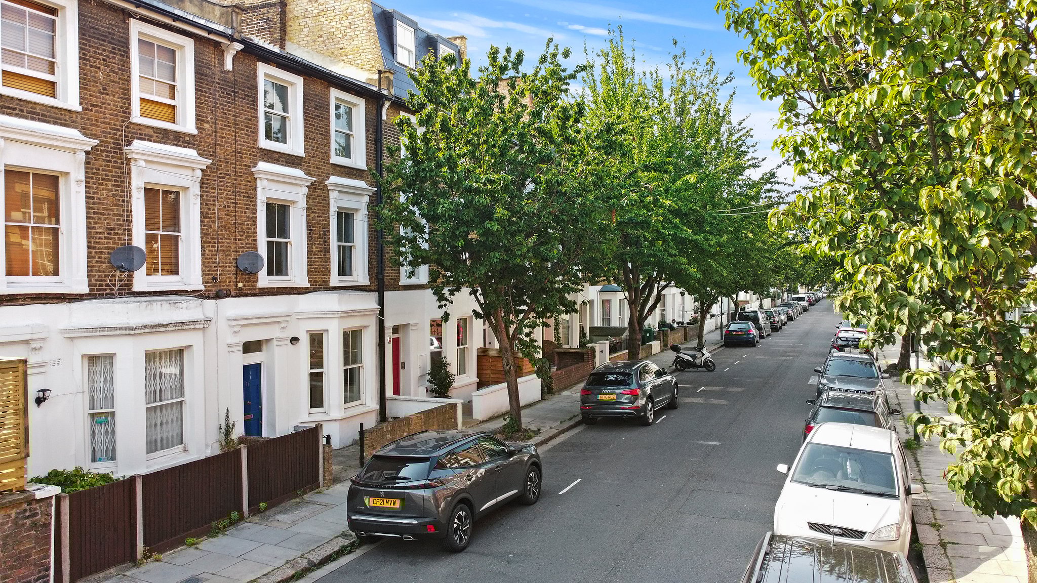 images of property on Southerton Road