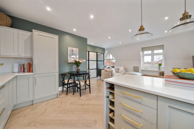 images of property on Stile Hall Gardens