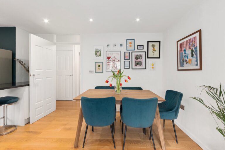 images of property on Scotts Road