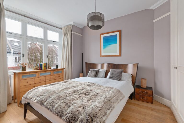 images of property on Hamilton Road