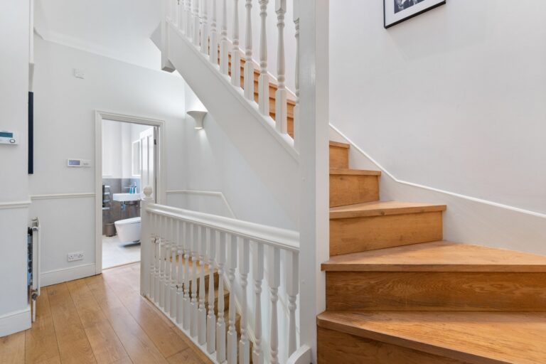 images of property on Hamilton Road