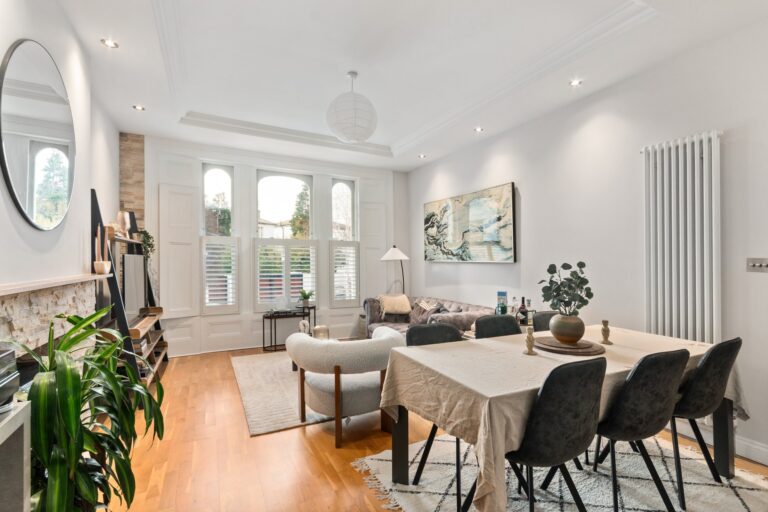 images of property on Cathnor Road