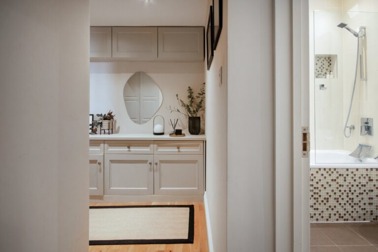 images of property on Cathnor Road