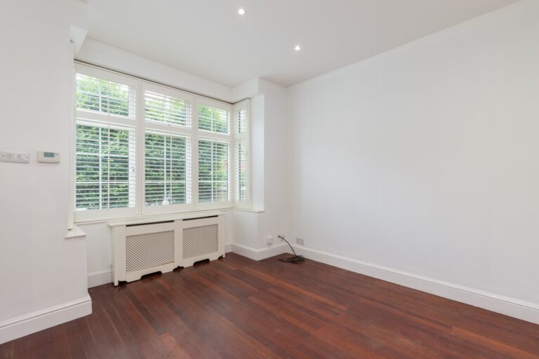 images of property on Southfield Road