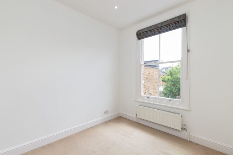 images of property on Southfield Road