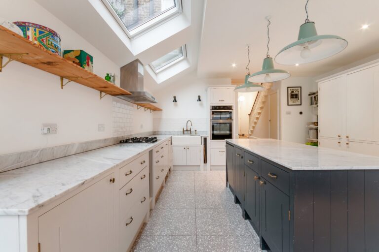 images of property on Macfarlane Road