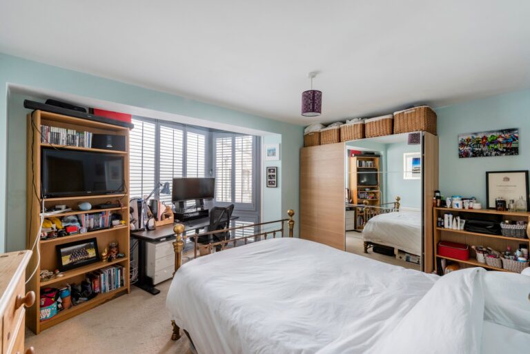 images of property on Wendell Mews