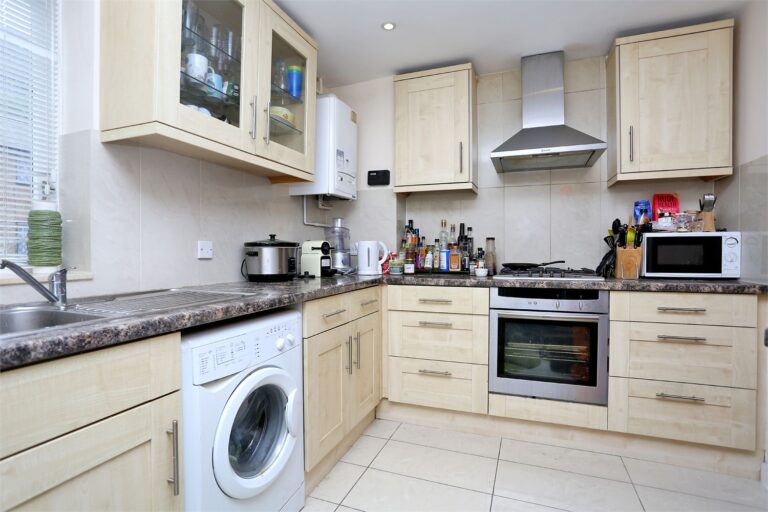 images of property on Cambridge Grove