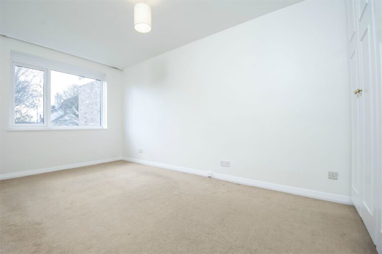 images of property on Samels Court