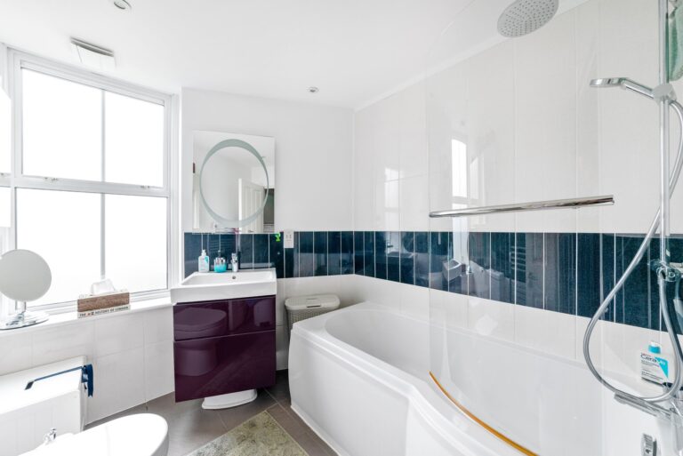 images of property on Dorville Crescent