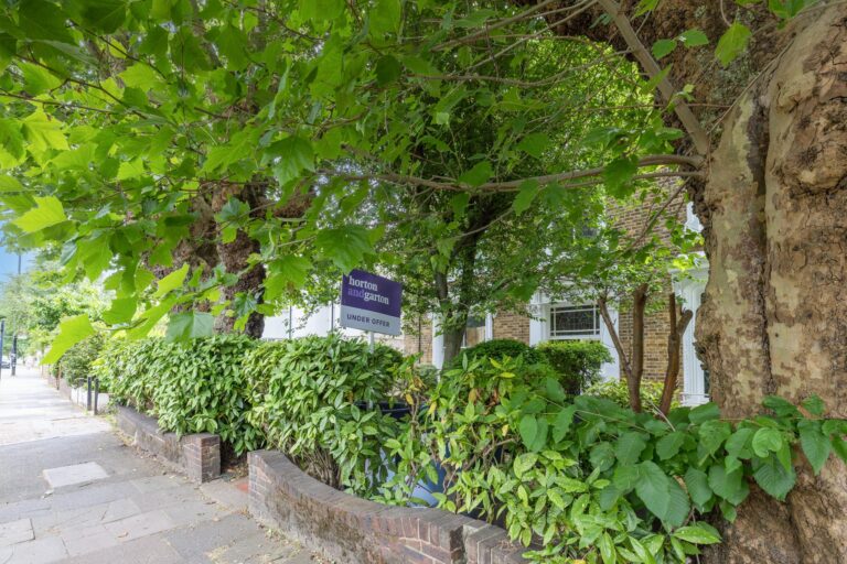 images of property on Wellesley Road