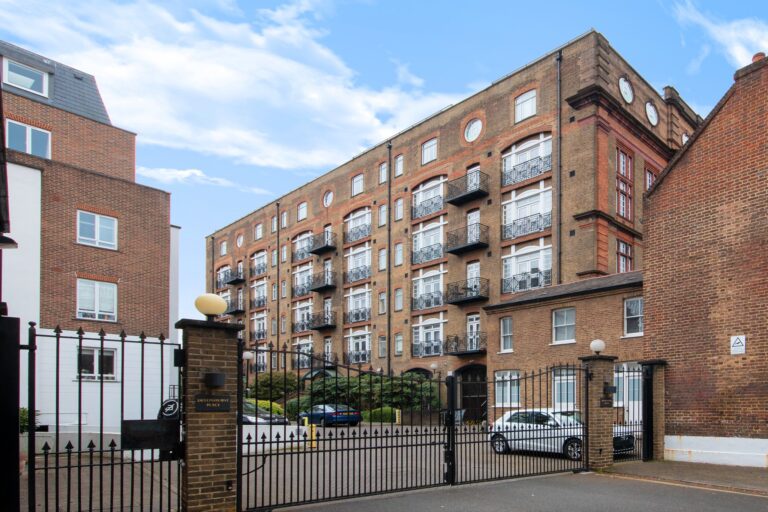 images of property on Devonhurst Place