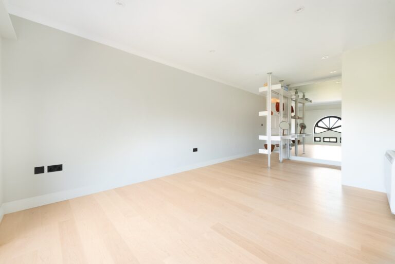 images of property on Devonhurst Place