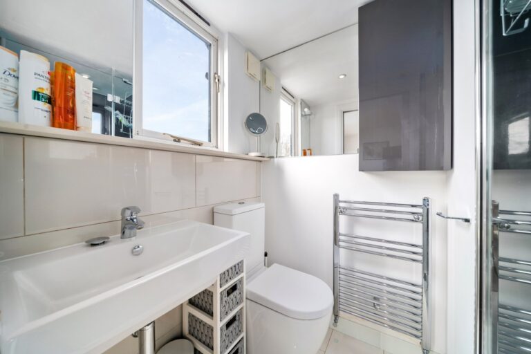 images of property on Dorchester Grove