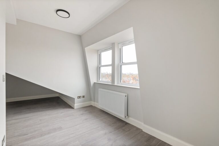 images of property on Lennards Court