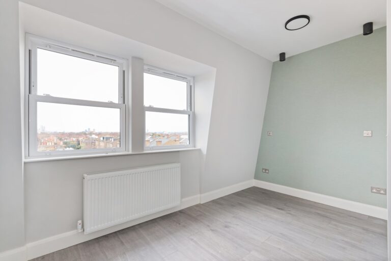 images of property on Lennards Court