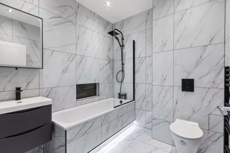 images of property on Lennards Court