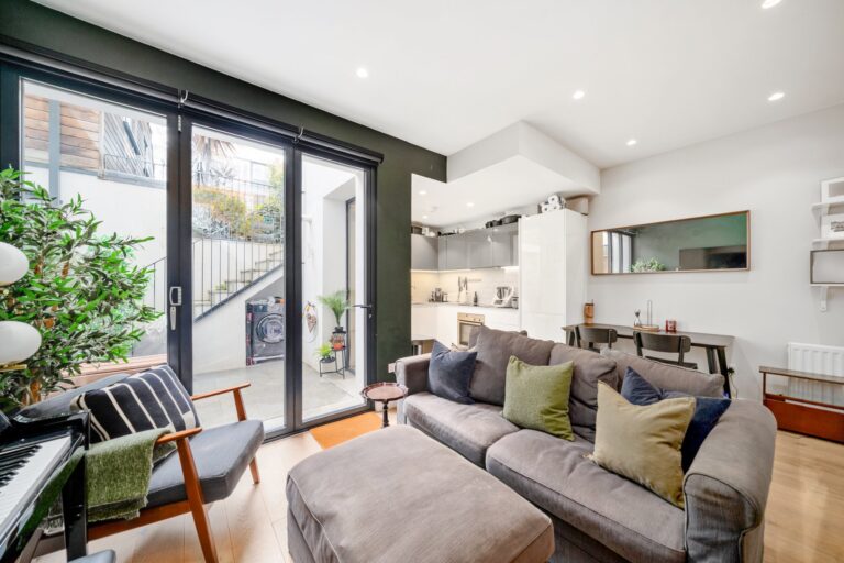 images of property on Greyhound Road