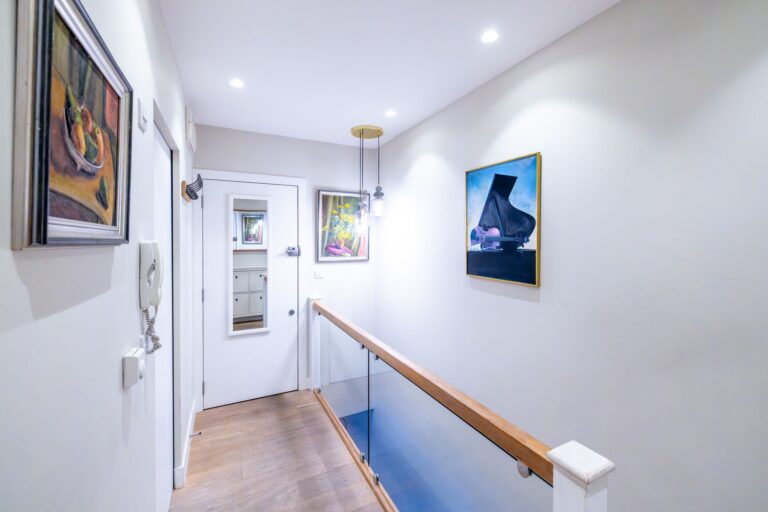 images of property on Greyhound Road