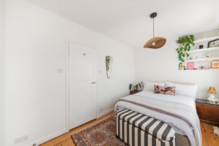 images of property on Coombe Road