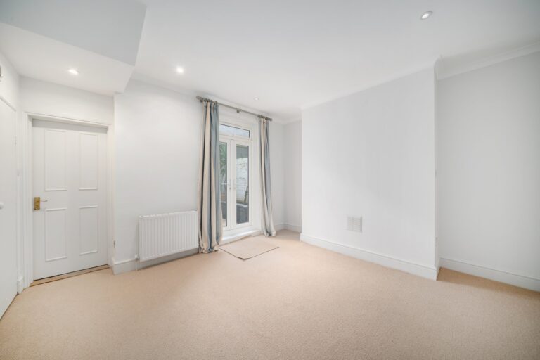 images of property on Westcroft Square