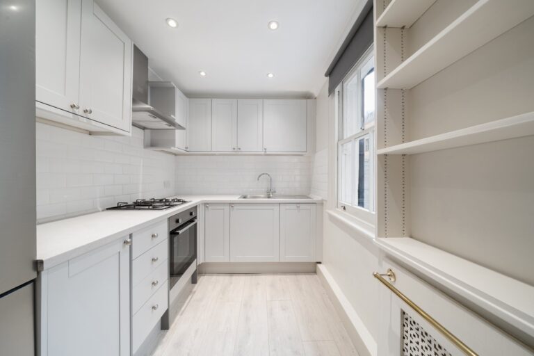 images of property on Westcroft Square