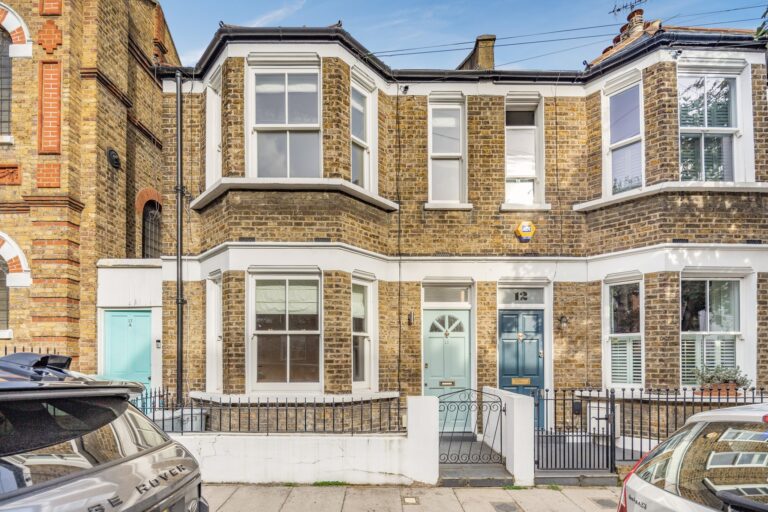 images of property on Furber Street