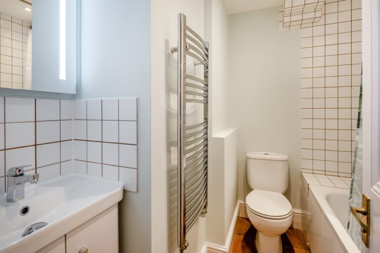 images of property on Furber Street