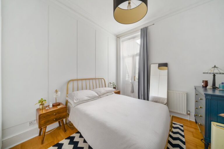 images of property on Wilton Avenue