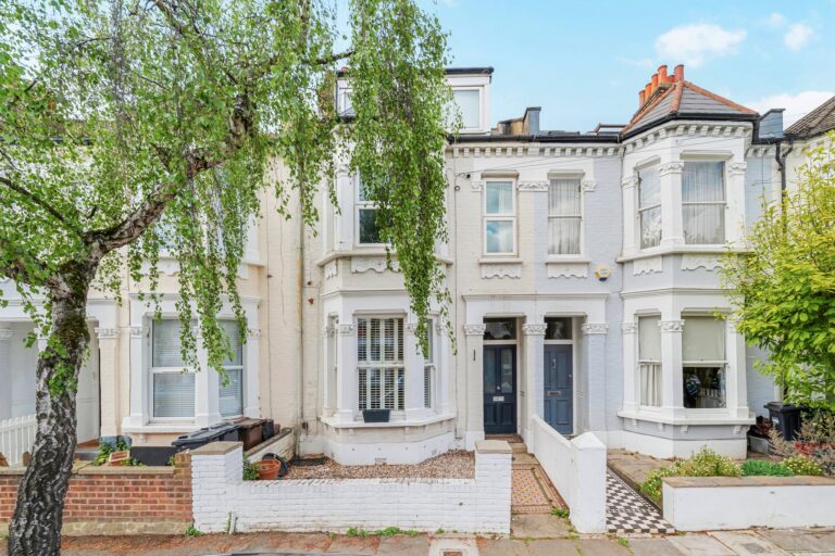 images of property on Wilton Avenue